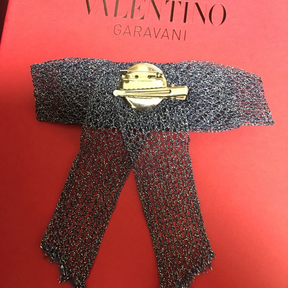 Pin - Picture 5 of 7